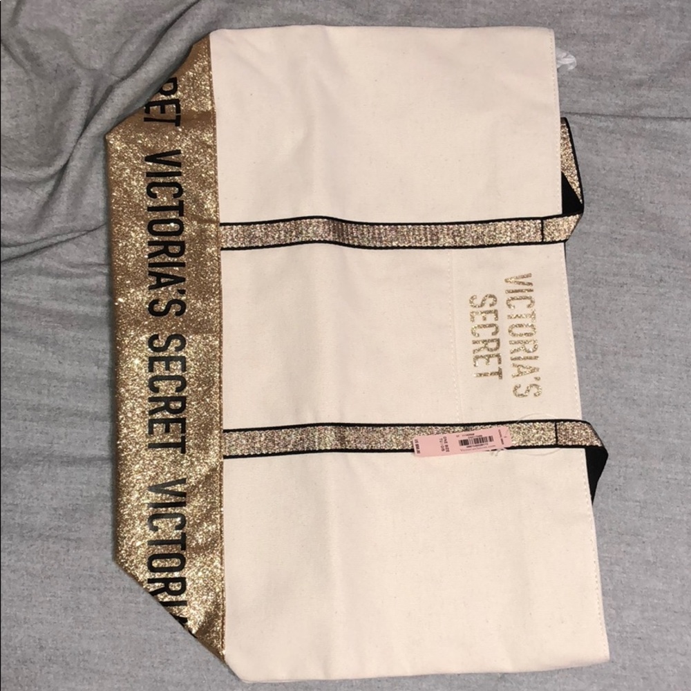 NWT! Victoria Secret Tote Bag!